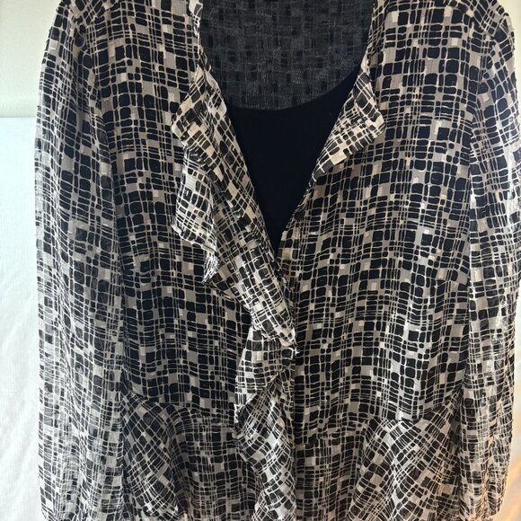 Chicos Black & White Geometric Ruffle Blouse Size 1 (6/8/10) Sheer Lightweight L - Picture 5 of 11